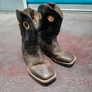 Ariat Heritage Roughstock Kid Boots US 13 Wiggle Room 10016239